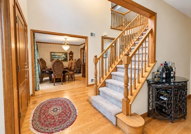 Photo 3 of Single family home for sale at 1263 Williamsburg Ln, Crystal Lake, IL 60014 | MLS# 12774630 | Listing updated on 2026-10-07