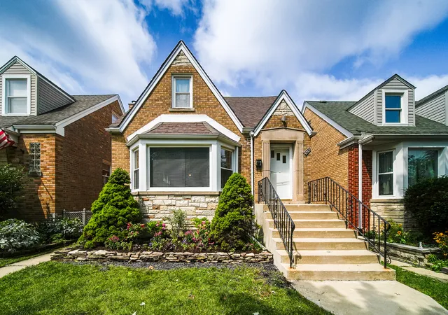 Photo 1 of Single family home for sale at 3230 N Neva Ave, Chicago, IL 60634 | MLS# 12774644 | Listing updated on 2026-10-07