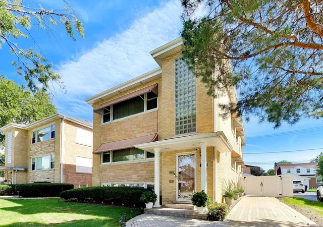 Photo 2 of Multi family home for sale at 1605 Westchester Blvd, Westchester, IL 60154 | MLS# 12774679 | Listing updated on 2026-10-07