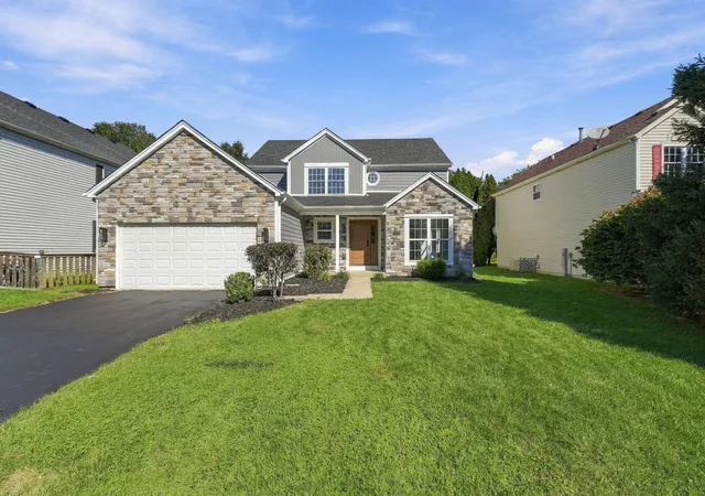 Photo 1 of Single family home for sale at 1818 W Pebblestone Dr, Romeoville, IL 60446 | MLS# 12774688 | Listing updated on 2026-10-07