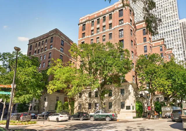 Condo for sale at 400 W Deming Pl #3H, Chicago, IL 60614 | MLS# 12774693