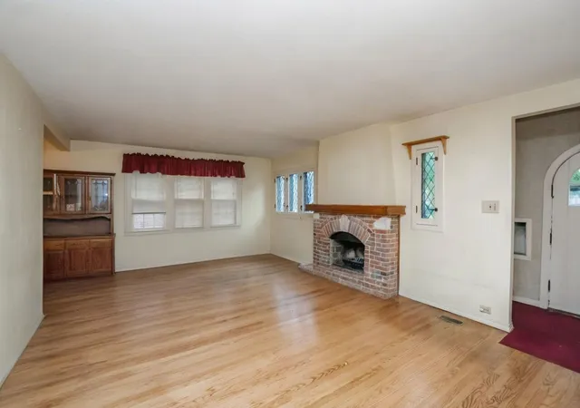 Photo 3 of Land for sale at 229 East Ave, Park Ridge, IL 60068 | MLS# 12774695 | Listing updated on 2026-10-21