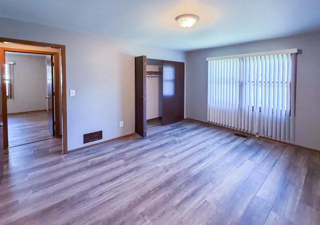 Photo 2 of Single family home for sale at 1807 Joanna Ave, Zion, IL 60099 | MLS# 12774721 | Listing updated on 2026-10-21