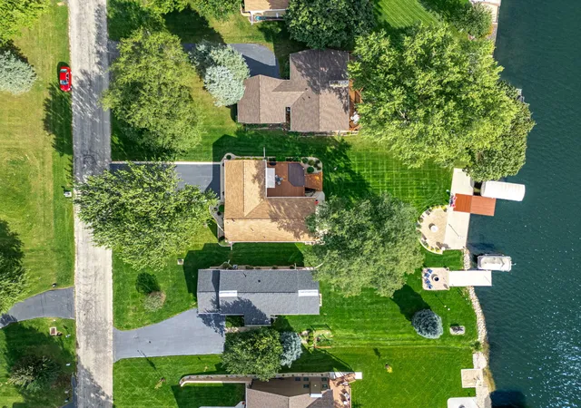 Photo 3 of Single family home for sale at 839 Breckenboro Rd, Davis, IL 61019 | MLS# 12774726 | Listing updated on 2026-10-07