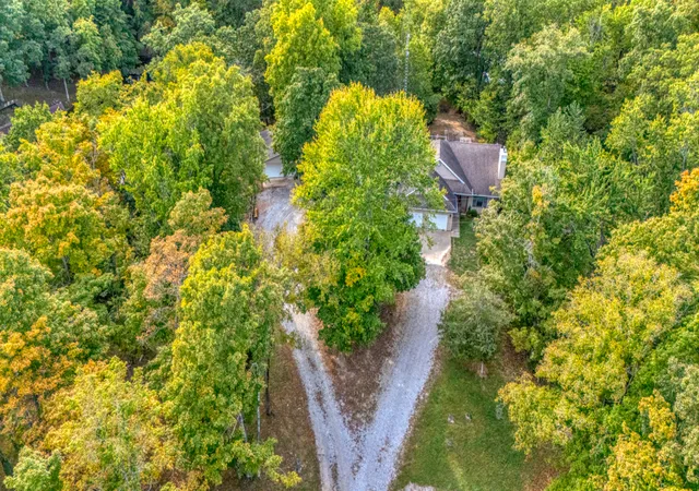 Photo 2 of Single family home for sale at 18355 N Miller Lake Ln, Mt Vernon, IL 62864 | MLS# 12774774 | Listing updated on 2026-10-07