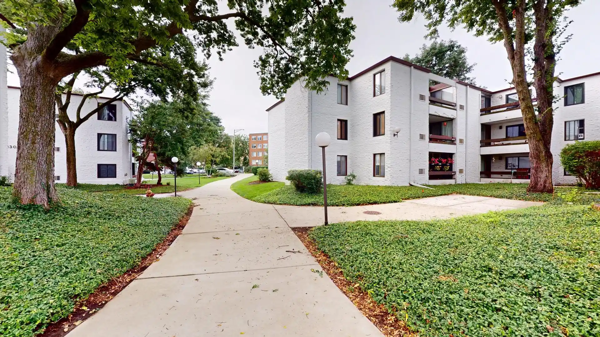 Listing Photo 1 - Condo for sale in 334 W Miner St located at 334 W Miner St, Arlington Heights, IL 60005 - Unit #3B