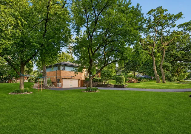 Photo 2 of Single family home for sale at 12431 S 76th Avenue, Palos Heights, IL 60463 | MLS# 12774785 | Listing updated on 2026-10-06