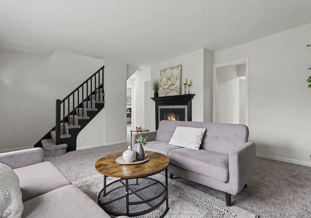 Photo 4 of Single family home for sale at 362 N Edgewood Ave, Lombard, IL 60148 | MLS# 12774793 | Listing updated on 2026-10-02