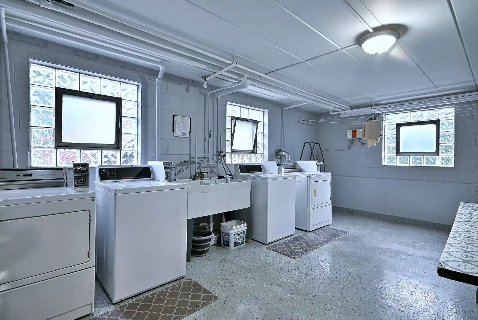 Listing Photo 29 - Condo for sale in 2 N Dee Rd located at 2 N Dee Rd, Park Ridge, IL 60068 - Unit #203