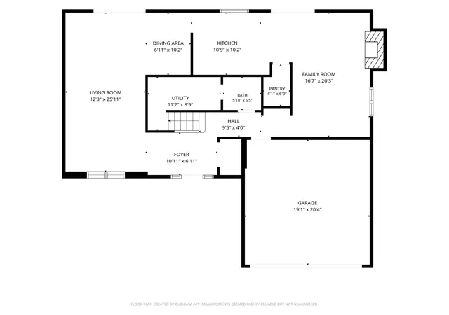 Photo 3 of Single family home for sale at 7 Pheasant Ct, Woodridge, IL 60517 | MLS# 12774831 | Listing updated on 2026-10-08
