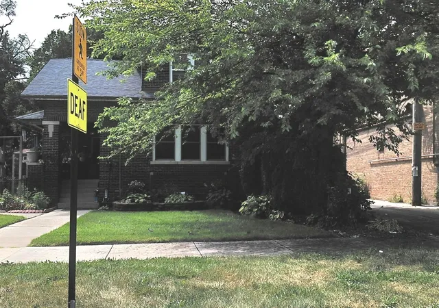Photo 1 of Single family home for sale at 9514 S Leavitt St, Chicago, IL 60643 | MLS# 12774887 | Listing updated on 2026-10-07