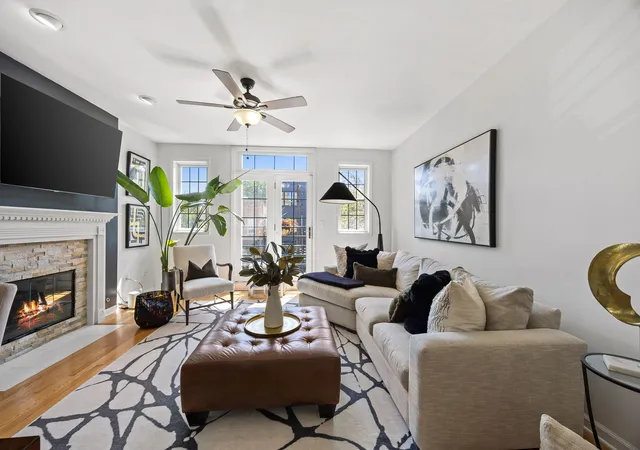 Photo 1 of Condo for sale at 1916 W Belmont Ave #2E, Chicago, IL 60657 | MLS# 12774893 | Listing updated on 2026-10-07