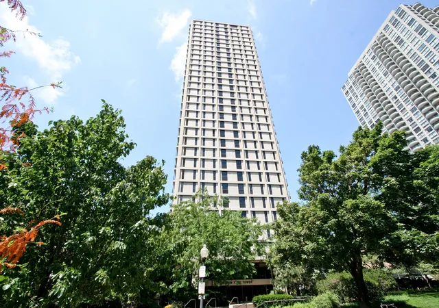 Photo 1 of Condo for sale at 1960 N Lincoln Park W #2601, Chicago, IL 60614 | MLS# 12774898 | Listing updated on 2026-10-07