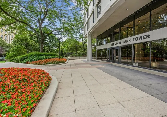 Photo 2 of Condo for sale at 1960 N Lincoln Park W #2601, Chicago, IL 60614 | MLS# 12774898 | Listing updated on 2026-10-07