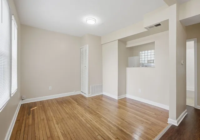 Photo 4 of Single family home for sale at 10215 S Aberdeen St, Chicago, IL 60643 | MLS# 12774899 | Listing updated on 2026-10-09