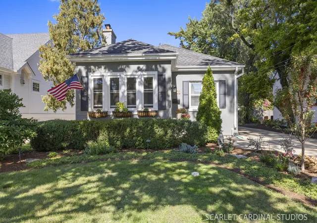 Photo 3 of Single family home for sale at 335 E Madison Ave, Wheaton, IL 60187 | MLS# 12774933 | Listing updated on 2026-10-07