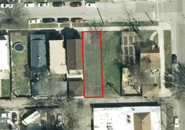 Land for sale at 4407 W Fulton St, Chicago, IL 60624 | MLS# 12774945