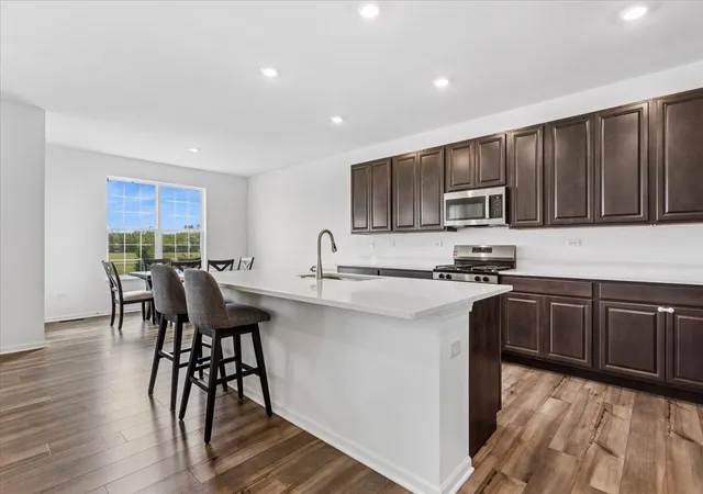 Photo 4 of Single family home for sale at 25753 W Springside St, Plainfield, IL 60586 | MLS# 12774970 | Listing updated on 2026-10-07