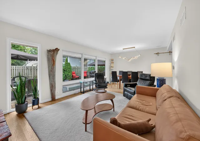 Photo 3 of Single family home for sale at 220 E Hillside Rd, Naperville, IL 60540 | MLS# 12774972 | Listing updated on 2026-10-07