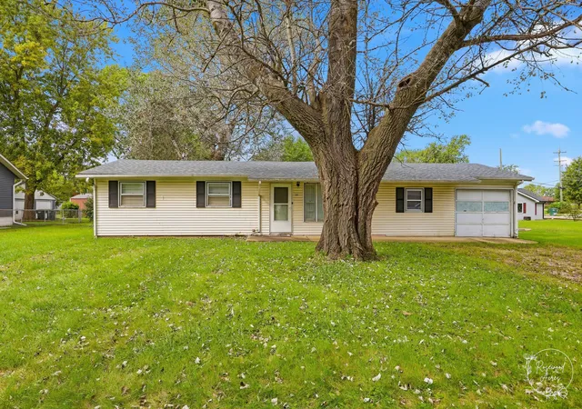 Photo 1 of Single family home for sale at 259 N Monroe Ave, Bradley, IL 60915 | MLS# 12775013 | Listing updated on 2026-10-02