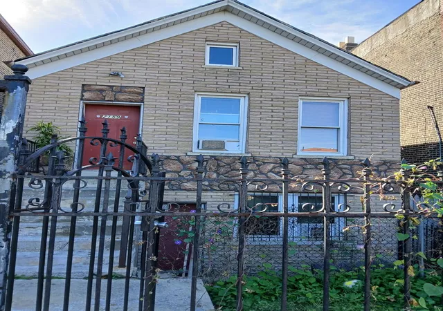 Multi family home for sale at 2159 W Coulter St, Chicago, IL 60608 | MLS# 12775032
