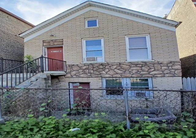 Photo 4 of Multi family home for sale at 2159 W Coulter St, Chicago, IL 60608 | MLS# 12775032 | Listing updated on 2026-10-08