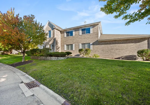 Photo 2 of Condo for sale at 954 Constance Ln #954, Sycamore, IL 60178 | MLS# 12775086 | Listing updated on 2026-10-05