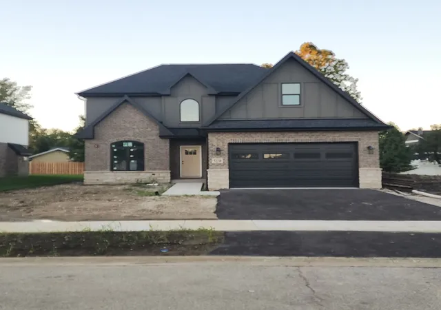 Photo 1 of Single family home for sale at 5238 169th Place, Oak Forest, IL 60452 | MLS# 12775097 | Listing updated on 2026-10-07