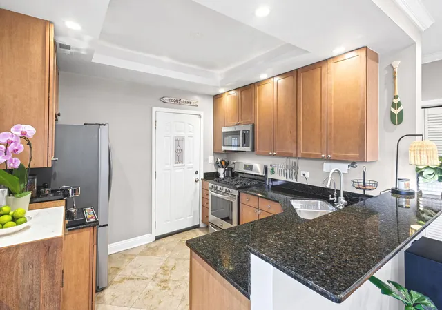 Photo 3 of Condo for sale at 4909 N Janssen Ave #2W, Chicago, IL 60640 | MLS# 12775145 | Listing updated on 2026-10-07