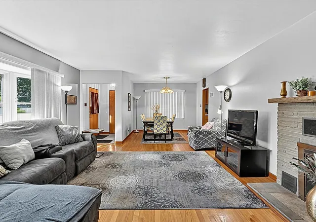 Photo 3 of Single family home for sale at 3536 Bernice Rd, Lansing, IL 60438 | MLS# 12775169 | Listing updated on 2026-10-05