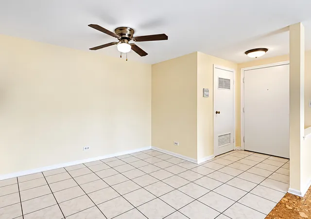 Photo 3 of Condo for sale at 1106 Westover Ln #2B, Schaumburg, IL 60193 | MLS# 12775170 | Listing updated on 2026-10-07