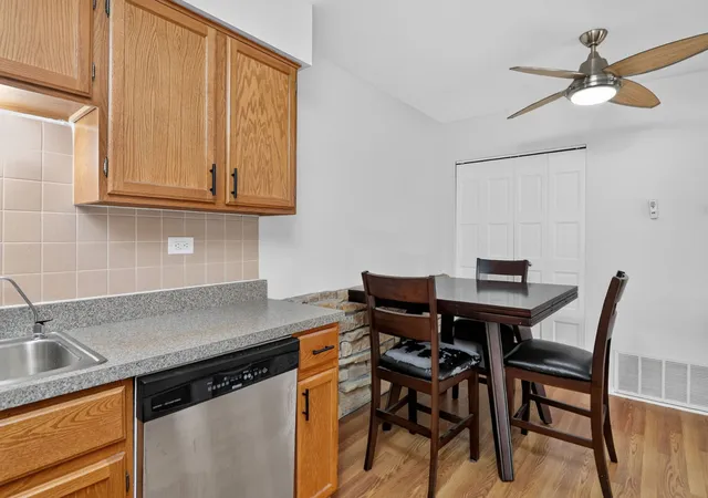 Photo 4 of Condo for sale at 608 Waterford Rd S #3C, Schaumburg, IL 60193 | MLS# 12775172 | Listing updated on 2026-10-02