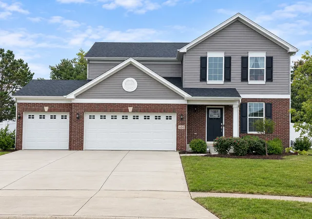 Single family home for sale at 614 Flanagan Dr, Minooka, IL 60447 | MLS# 12775179