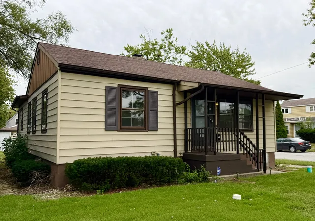 Photo 1 of Single family home for sale at 17963 Roy St, Lansing, IL 60438 | MLS# 12775215 | Listing updated on 2026-10-02