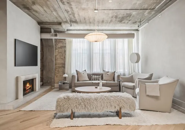 Photo 2 of Condo for sale at 411 W Ontario St #322, Chicago, IL 60654 | MLS# 12775226 | Listing updated on 2026-10-08