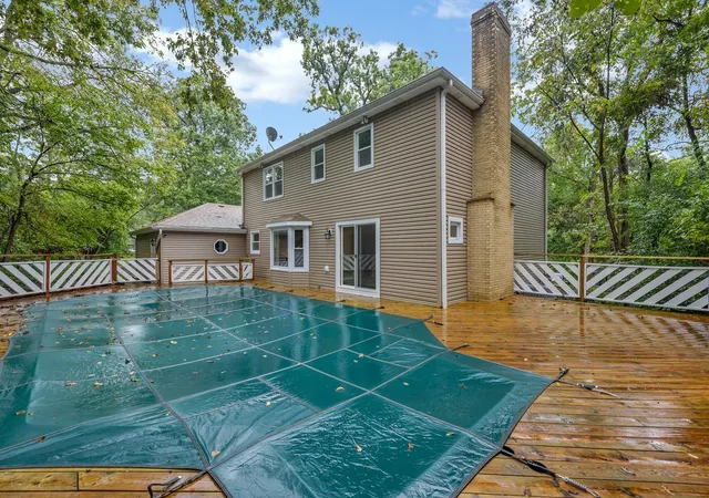 Photo 2 of Single family home for sale at 230 Saint Andrews Dr, Bolingbrook, IL 60440 | MLS# 12775229 | Listing updated on 2026-10-02