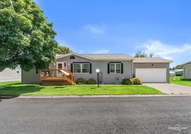 Photo 1 of Manufactured home for sale at 605 Bluebird Cir, Sandwich, IL 60548 | MLS# 12775244 | Listing updated on 2026-10-02