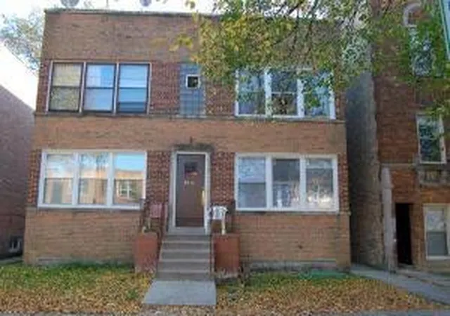 Photo 1 of Townhouse for sale at 4931 Hull St #1W, Skokie, IL 60077 | MLS# 12775256 | Listing updated on 2026-10-02