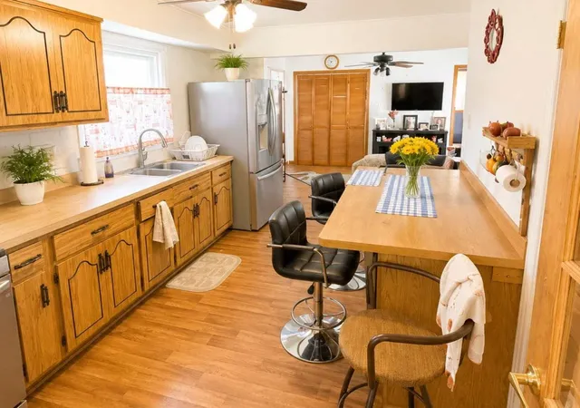 Photo 3 of Sale Pending at 3715 Kemman Ave, Brookfield, IL 60513 | MLS# 12775271 | Listing updated on 2026-10-02