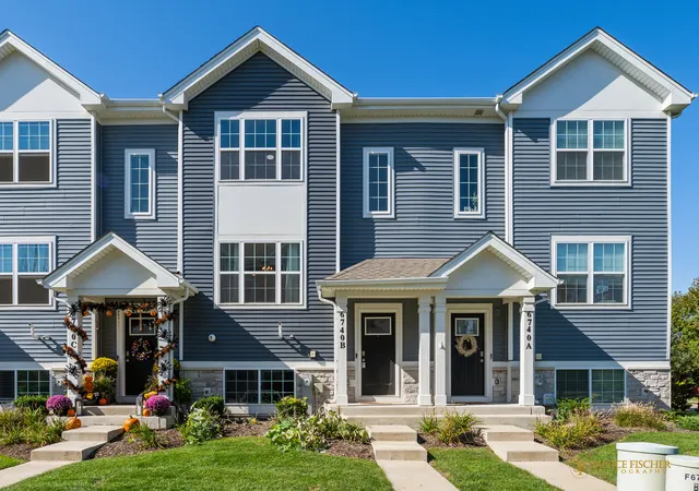 Photo 3 of Townhouse for sale at 6740 Linden Trl #B, Wonder Lake, IL 60097 | MLS# 12775279 | Listing updated on 2026-10-22