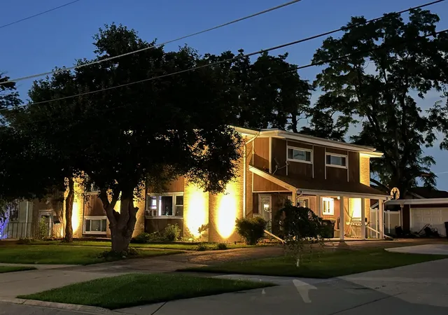 Photo 2 of Single family home for sale at 4019 Judd Ave, Schiller Park, IL 60176 | MLS# 12775315 | Listing updated on 2026-10-02