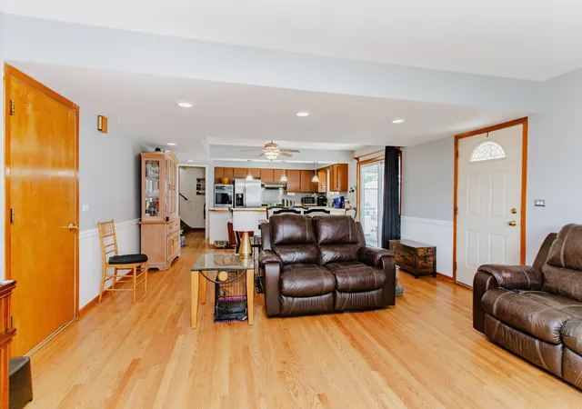 Photo 4 of Single family home for sale at 4019 Judd Ave, Schiller Park, IL 60176 | MLS# 12775315 | Listing updated on 2026-10-08