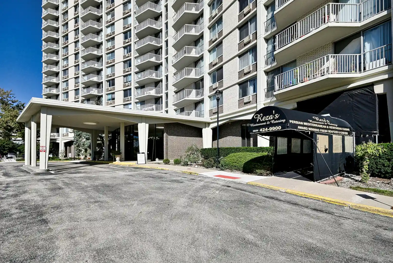 Listing Photo 37 - Condo for sale in 40 N Tower Rd located at 40 N Tower Rd, Oak Brook, IL 60523 - Unit #7H