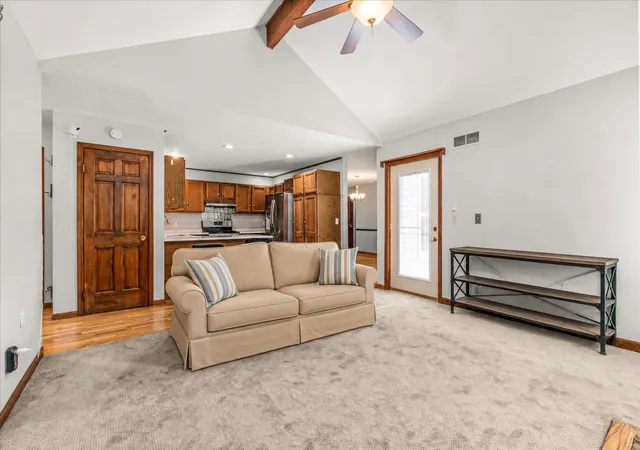 Photo 4 of Single family home for sale at 44w043 Fox Wilds Dr, St. Charles, IL 60175 | MLS# 12775336 | Listing updated on 2026-10-22