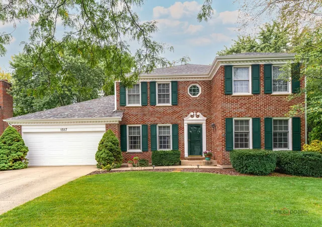 Single family home for sale at 1517 Old Barn Cir, Libertyville, IL 60048 | MLS# 12775348