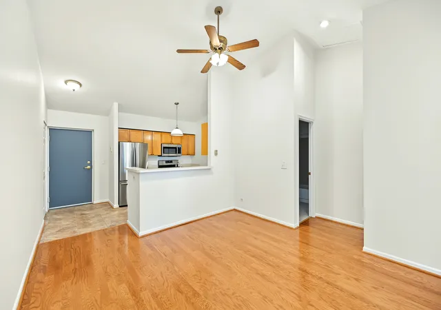 Listing Photo 4 - Condo for sale in building located at 748 N Gary Ave, Carol Stream, IL 60188 - Unit #202