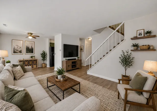 Photo 3 of Townhouse for sale at 526 Alton Ct, Carol Stream, IL 60188 | MLS# 12775421 | Listing updated on 2026-10-02