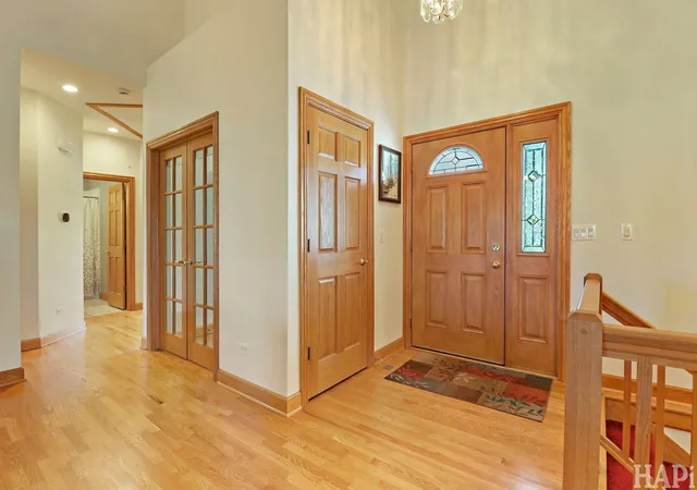 Photo 4 of Single family home for sale at 5910 Highland Prairie Dr, Johnsburg, IL 60051 | MLS# 12775435 | Listing updated on 2026-10-06