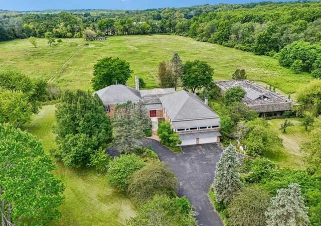 Single family home for sale at 93b W Bateman Rd, Barrington, IL 60010 | MLS# 12775440