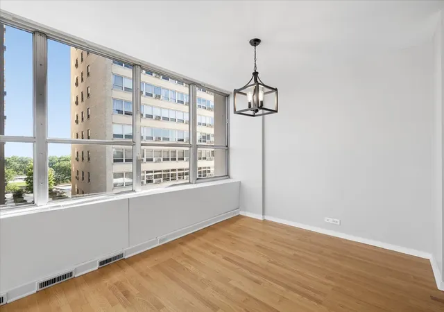Photo 4 of Condo for sale at 655 W Irving Park Rd #502, Chicago, IL 60613 | MLS# 12775459 | Listing updated on 2026-10-22